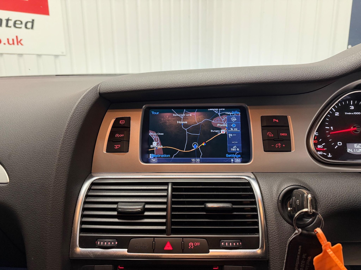 Used Audi Q7 2013 for sale - 76688599: Photo 31