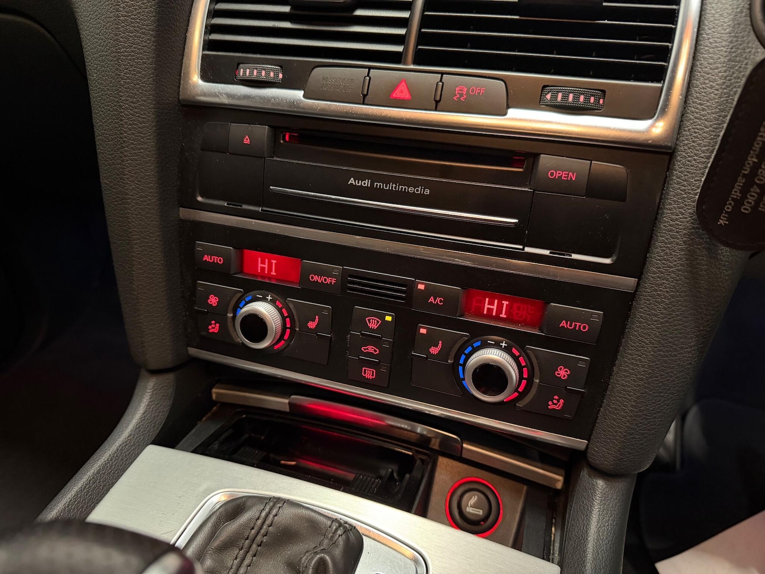 Used Audi Q7 2013 for sale - 76688599: Photo 32