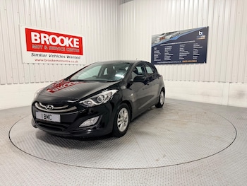 Used Hyundai i30 2014 for sale - 76976029: Photo