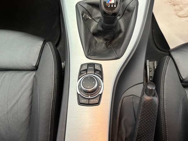Used BMW 3 Series 2010 for sale - 76085282: Photo 32