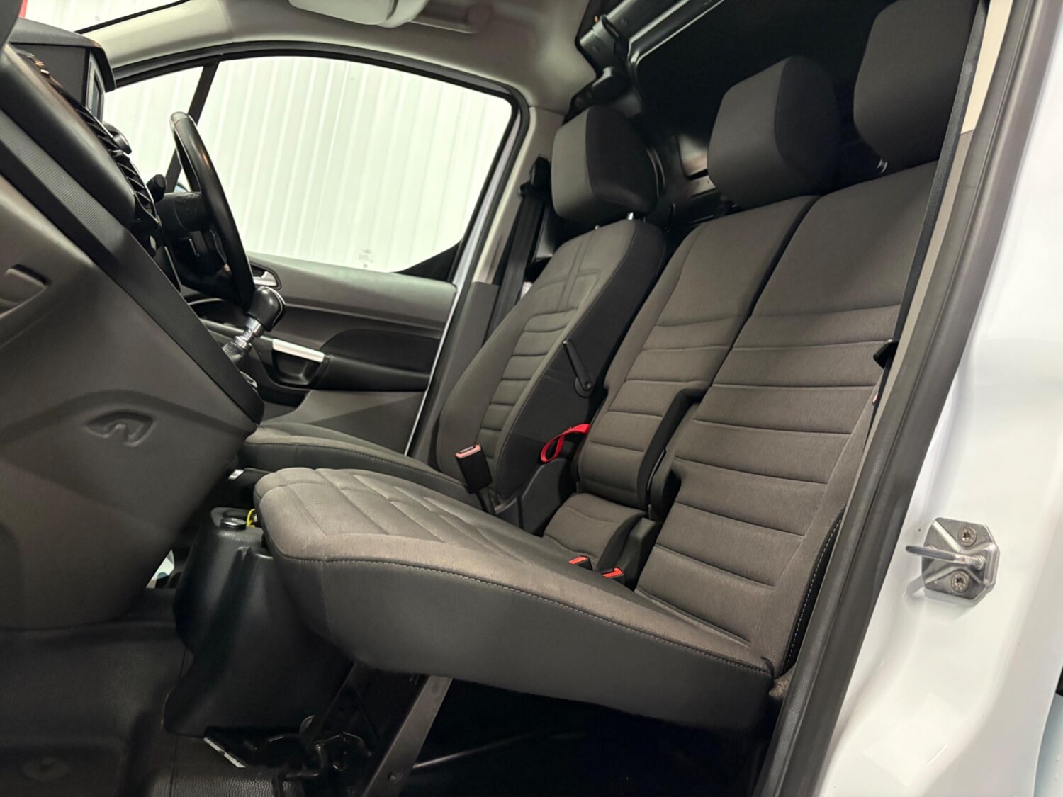 Used Ford Transit Connect 2019 for sale - 77838665: Photo 11