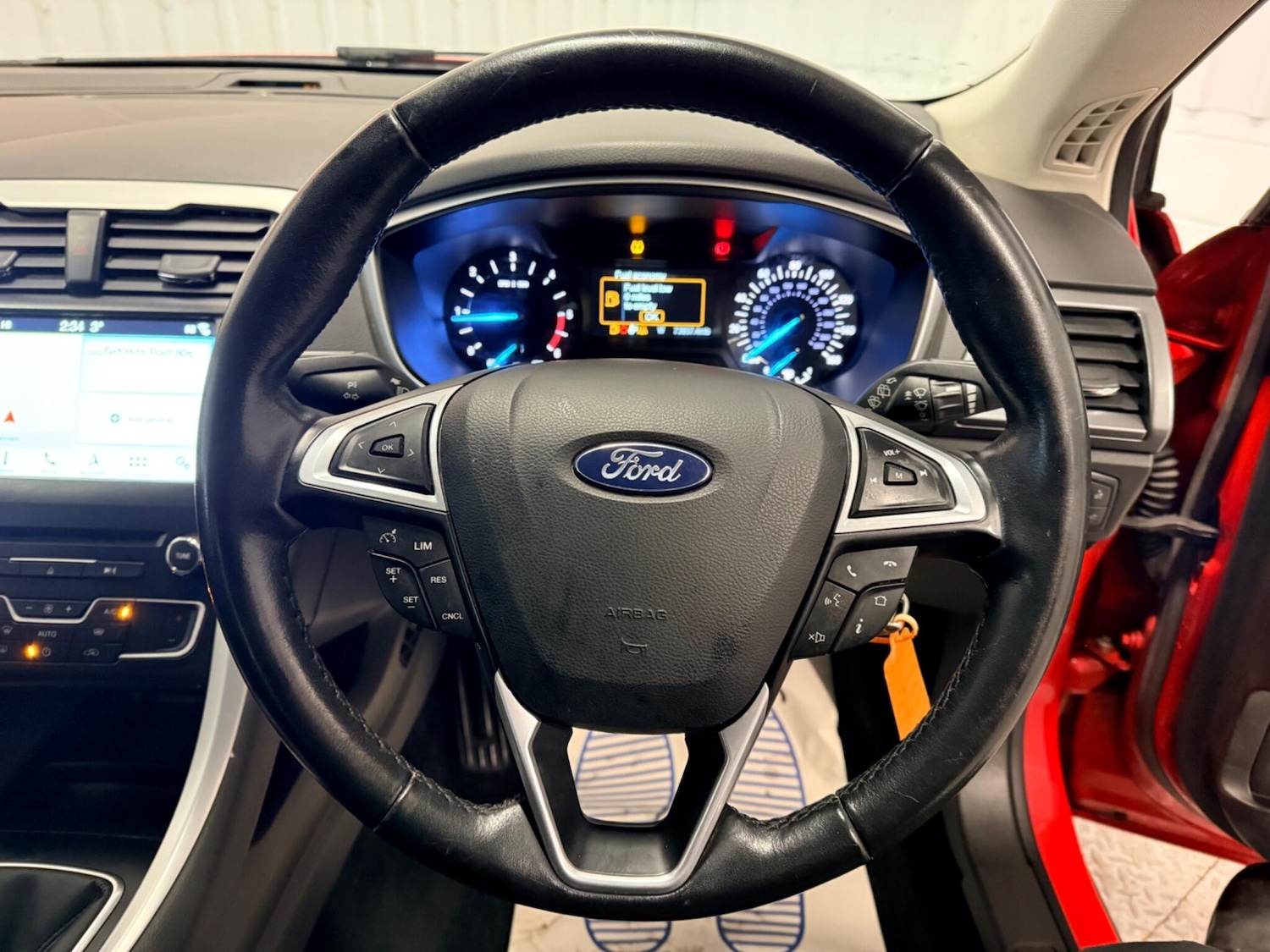 Used Ford Mondeo 2018 for sale - 77387178: Photo 17