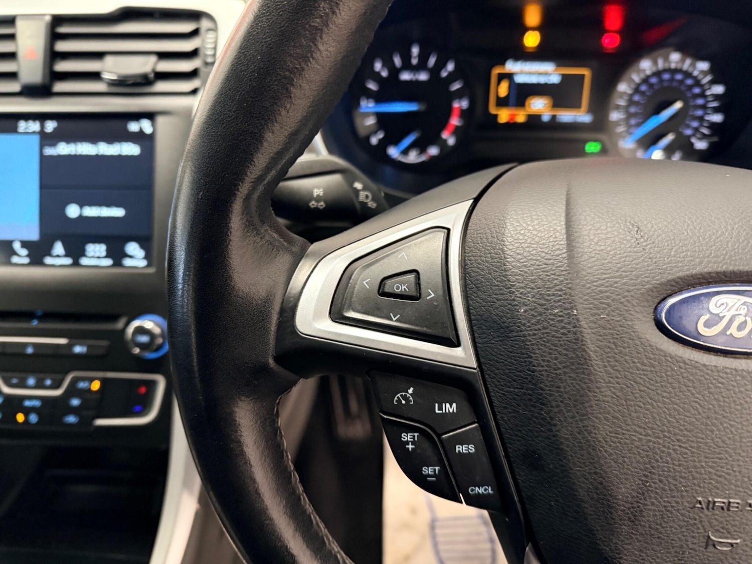 Used Ford Mondeo 2018 for sale - 77387178: Photo 22