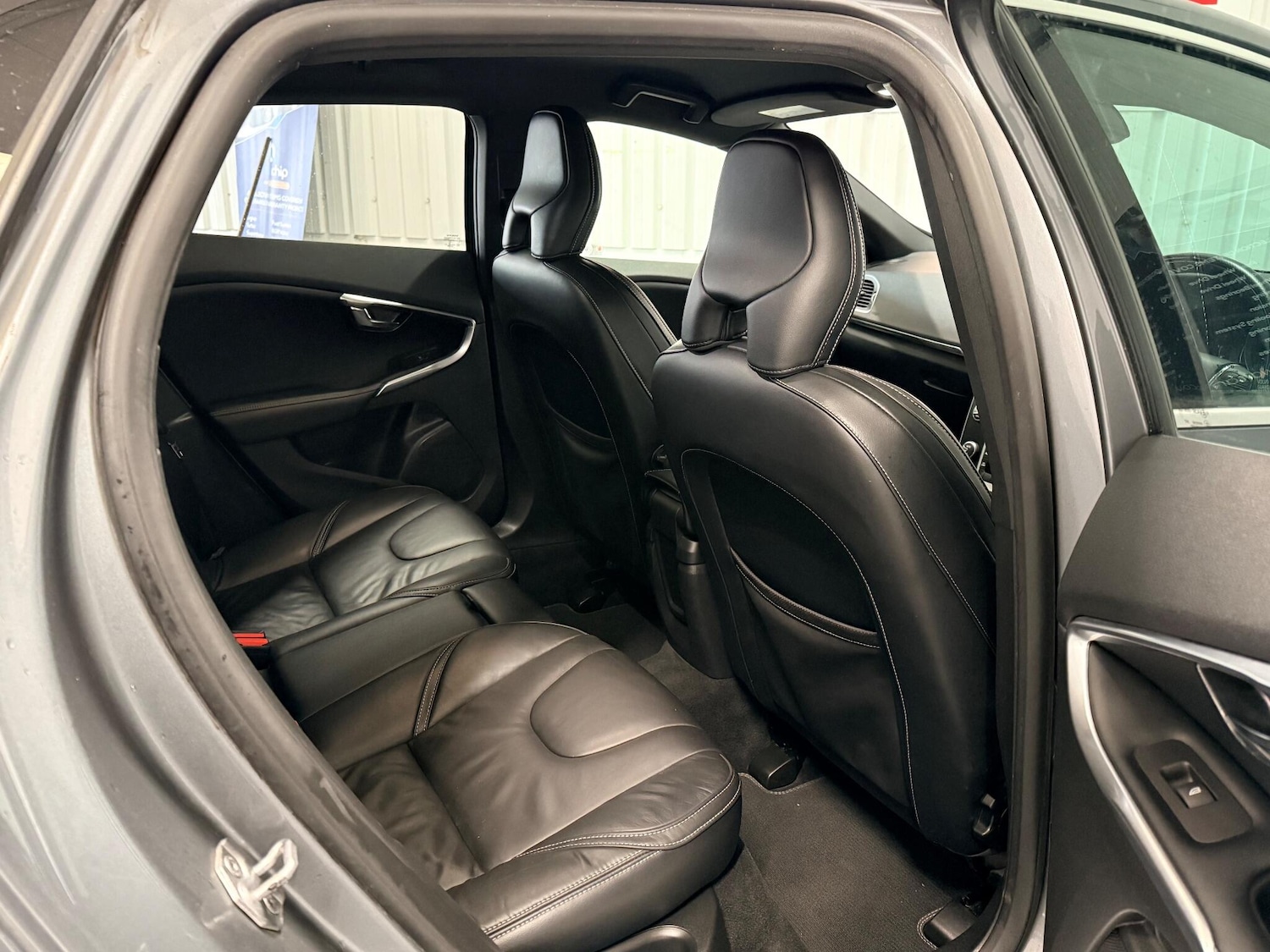 Used Volvo V40 2018 for sale - 76633705: Photo 20