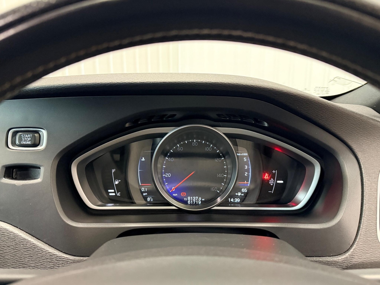 Used Volvo V40 2018 for sale - 76633705: Photo 25