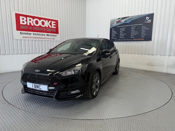 Used Ford Focus 2017 for sale - 75464178: Photo