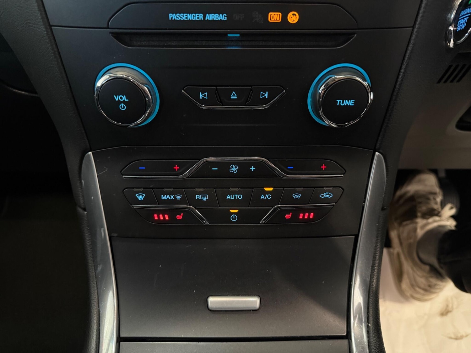 Vehicle 29