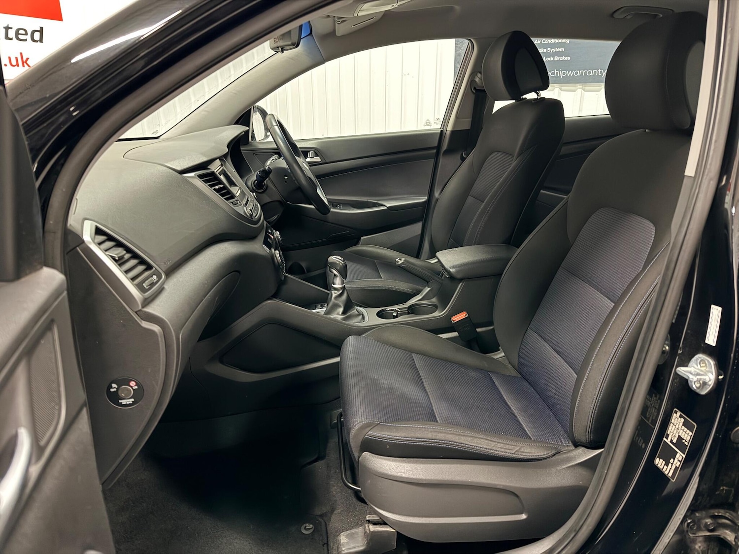 Used Hyundai TUCSON 2017 for sale - 76887291: Photo 10