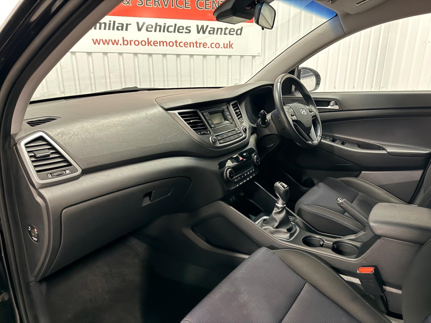 Used Hyundai TUCSON 2017 for sale - 76887291: Photo 11