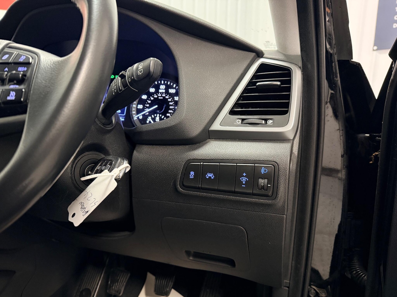 Used Hyundai TUCSON 2017 for sale - 76887291: Photo 27