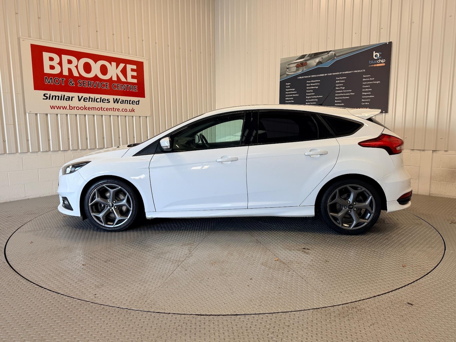 Used Ford Focus 2015 for sale - 76702167: Photo 12