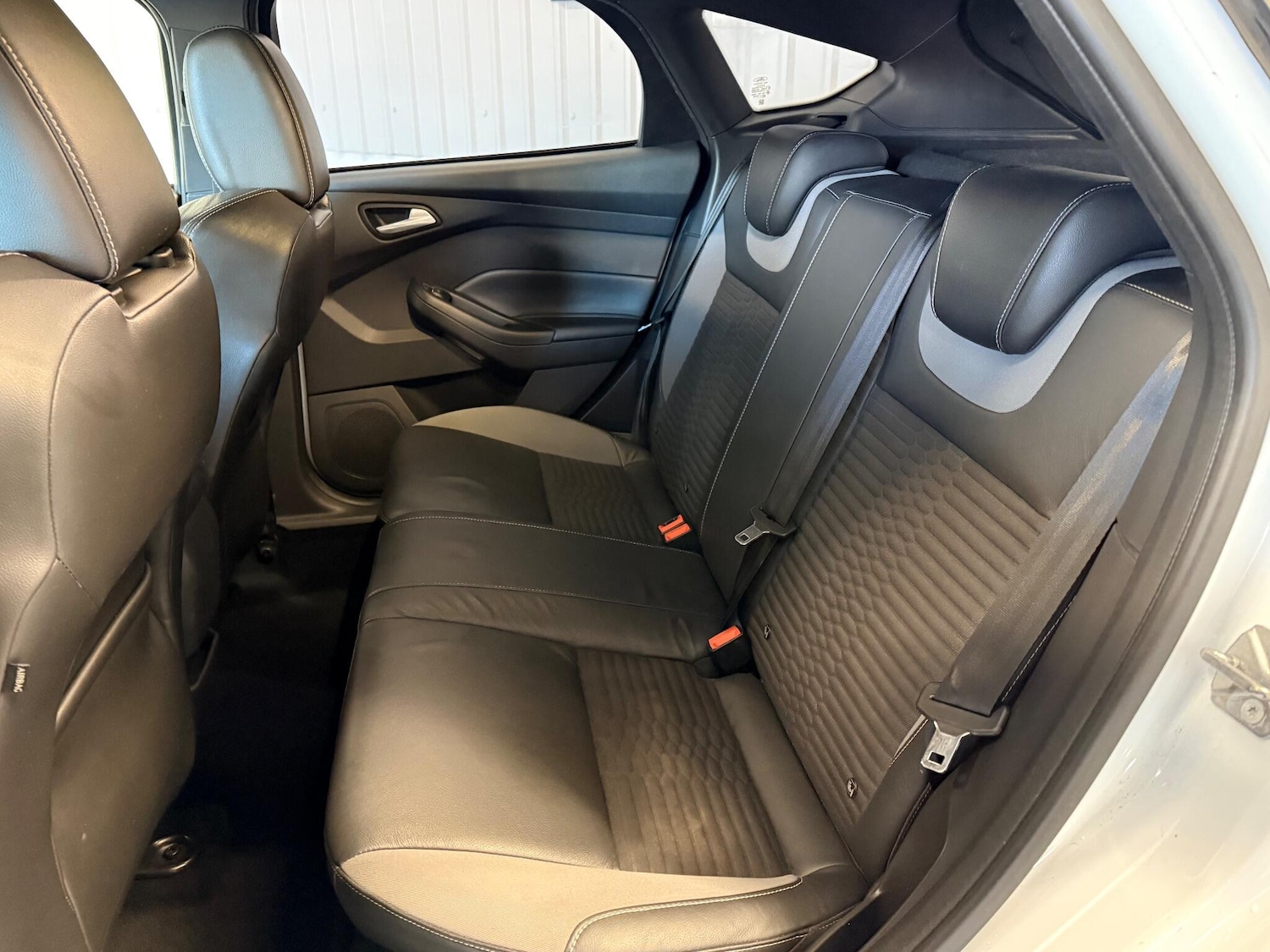 Used Ford Focus 2015 for sale - 76702167: Photo 13