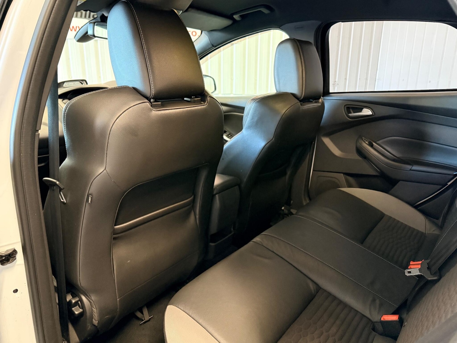 Used Ford Focus 2015 for sale - 76702167: Photo 14