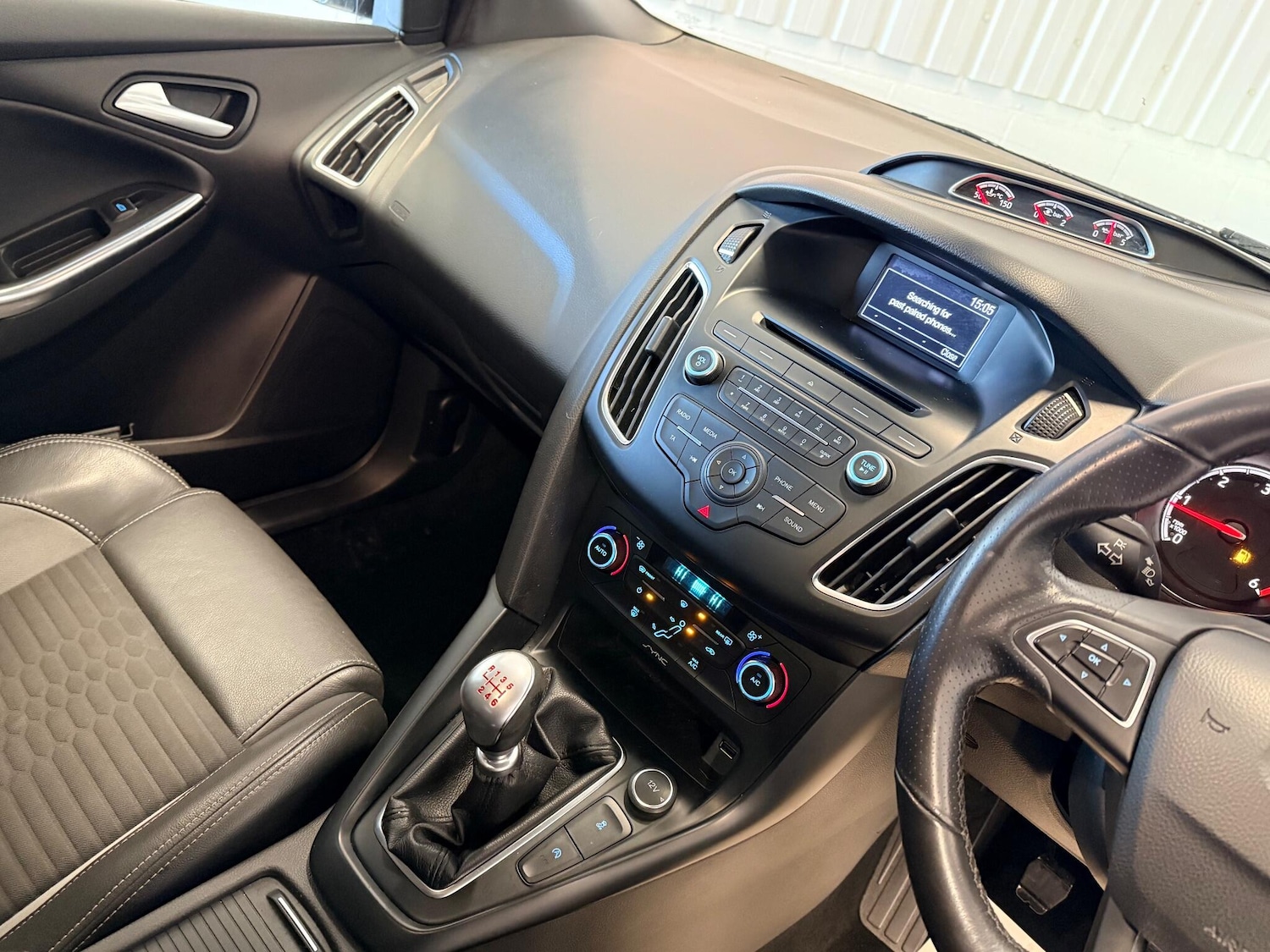 Used Ford Focus 2015 for sale - 76702167: Photo 25