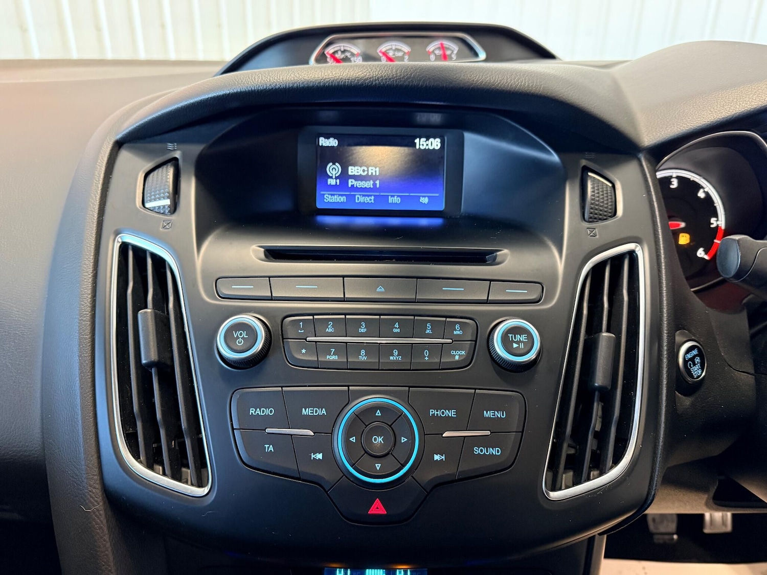 Used Ford Focus 2015 for sale - 76702167: Photo 30