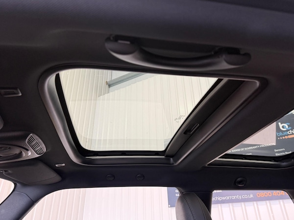 Used MINI Hatch 2021 for sale - 76325919: Photo 13