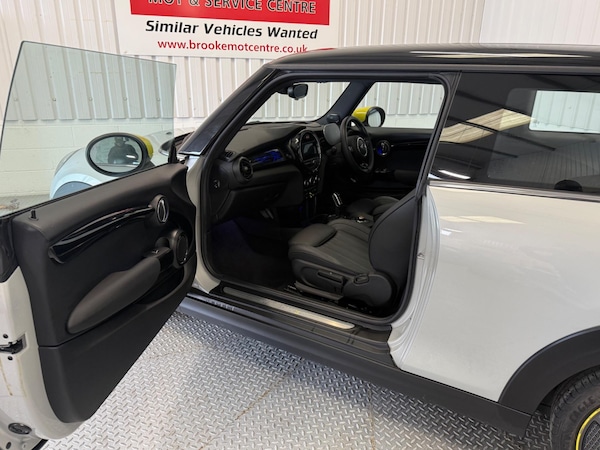 Used MINI Hatch 2021 for sale - 76325919: Photo 15
