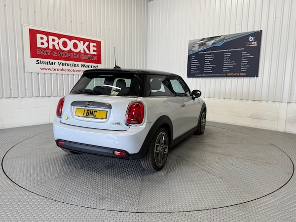 Used MINI Hatch 2021 for sale - 76325919: Photo 7