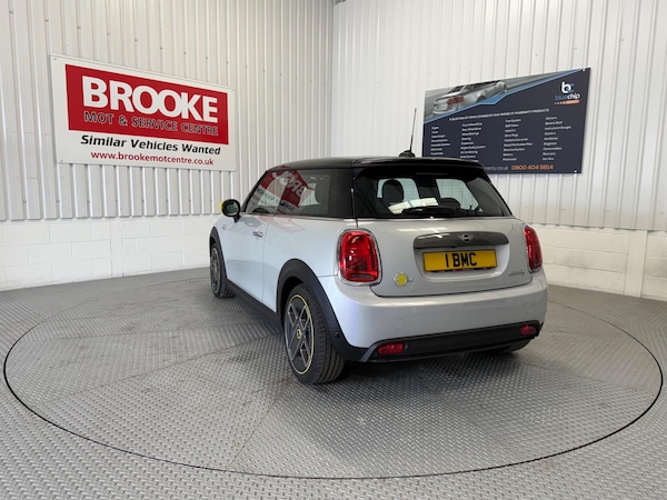 Used MINI Hatch 2021 for sale - 76325919: Photo 9