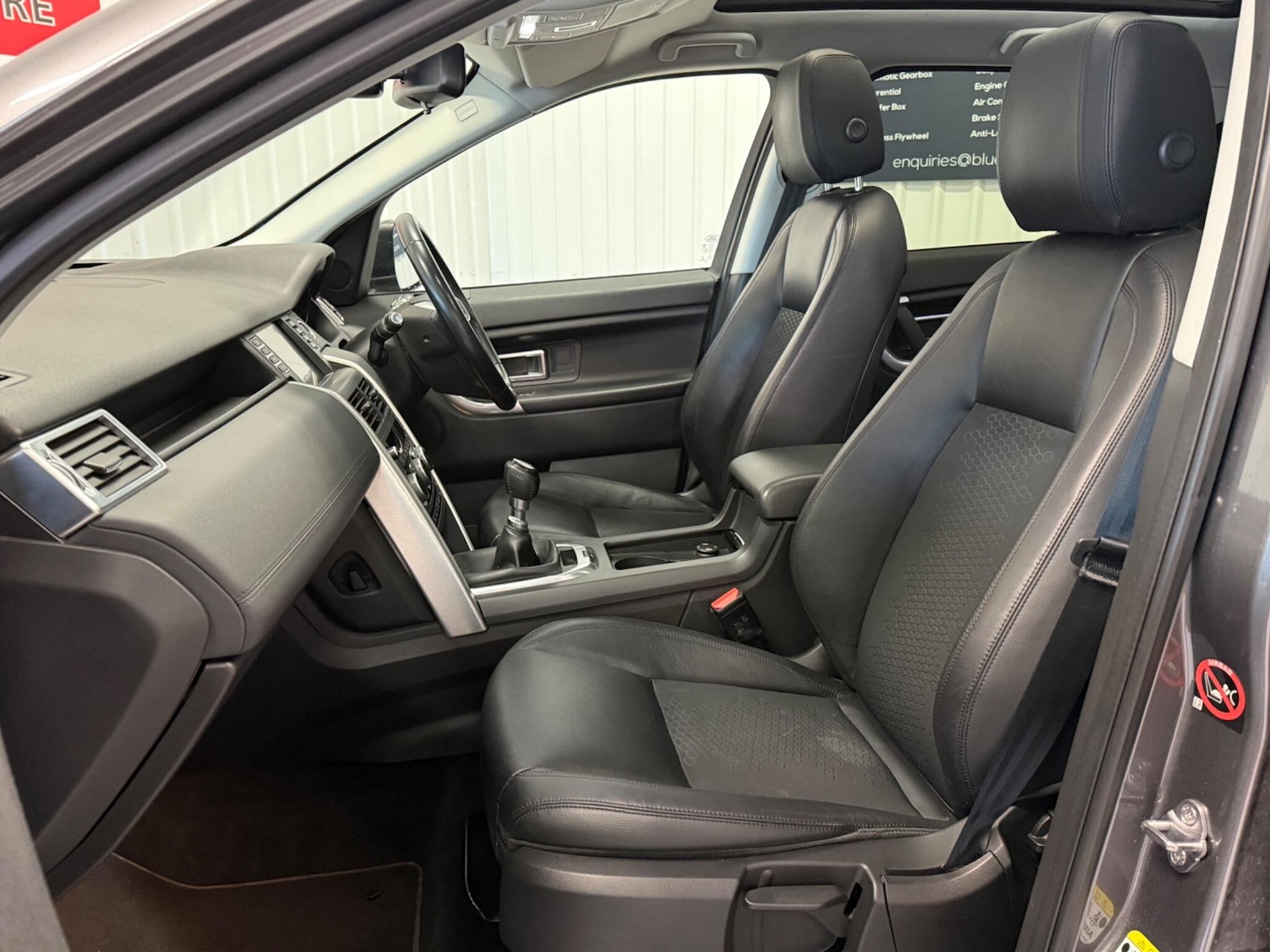 Used Land Rover Discovery Sport 2017 for sale - 76388512: Photo 14