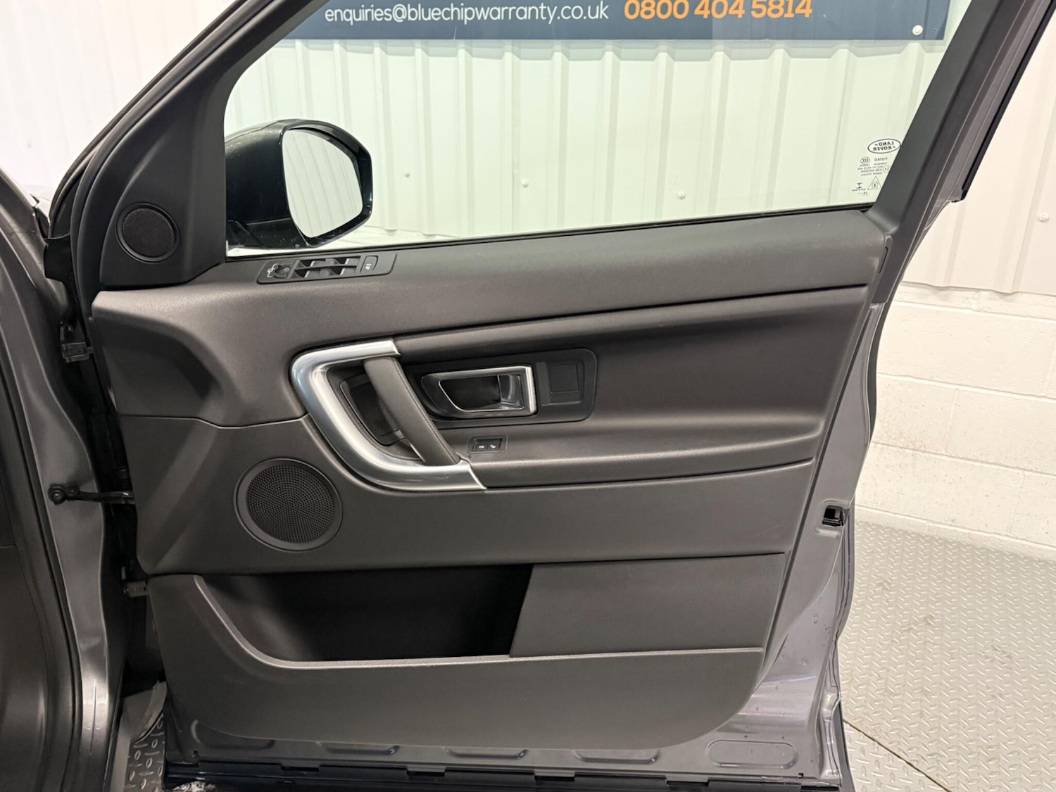 Used Land Rover Discovery Sport 2017 for sale - 76388512: Photo 21