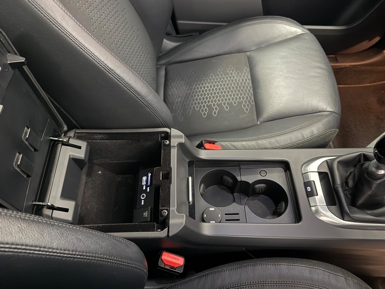 Used Land Rover Discovery Sport 2017 for sale - 76388512: Photo 33