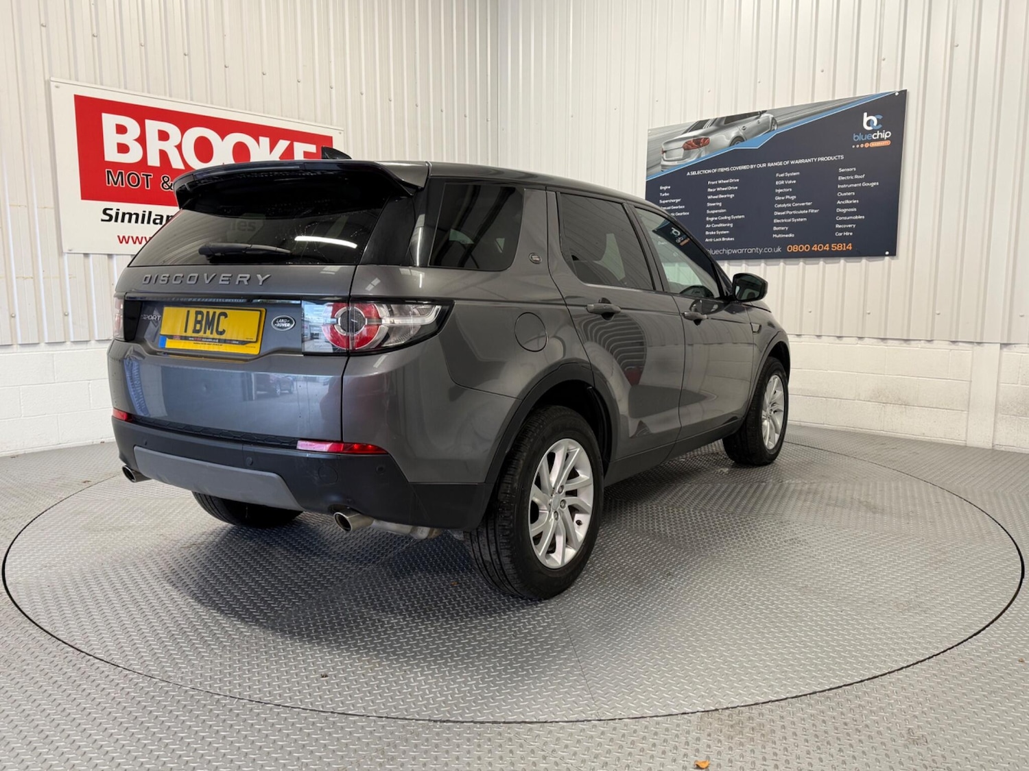 Used Land Rover Discovery Sport 2017 for sale - 76388512: Photo 7