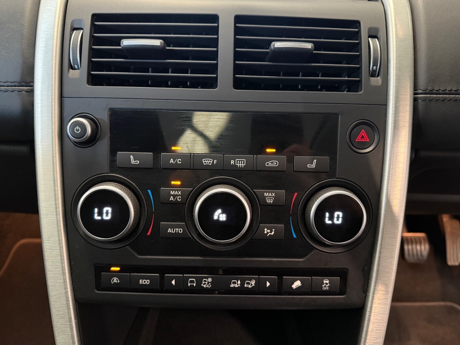 Vehicle 33