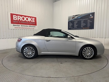 Used Alfa Romeo Spider 2008 for sale - 78562244: Photo