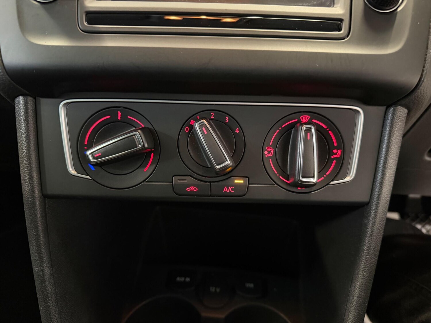 Used Volkswagen Polo for sale - 78034890: Photo 25