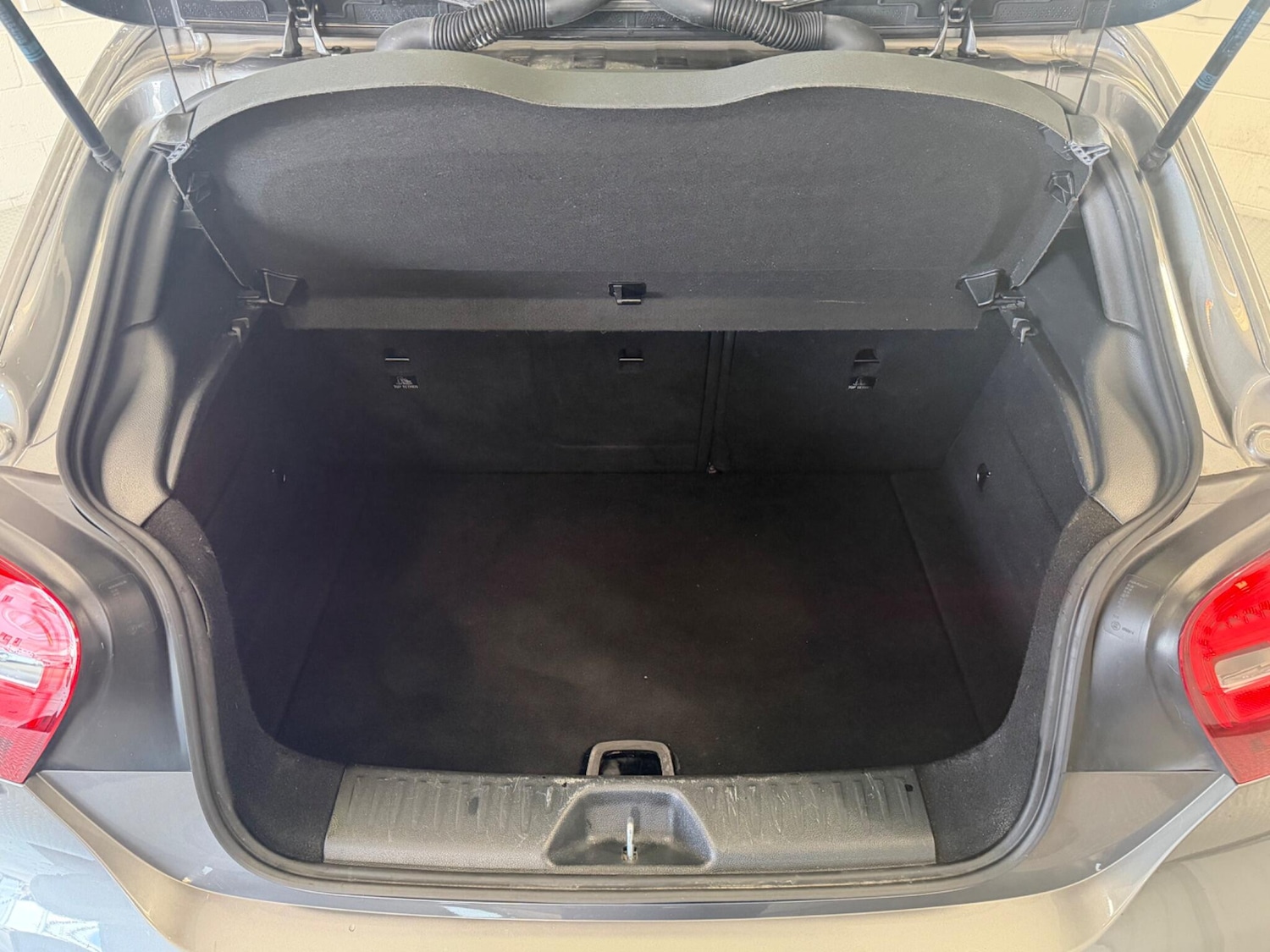 Used Mercedes-Benz A-Class 2017 for sale - 78019712: Photo 11