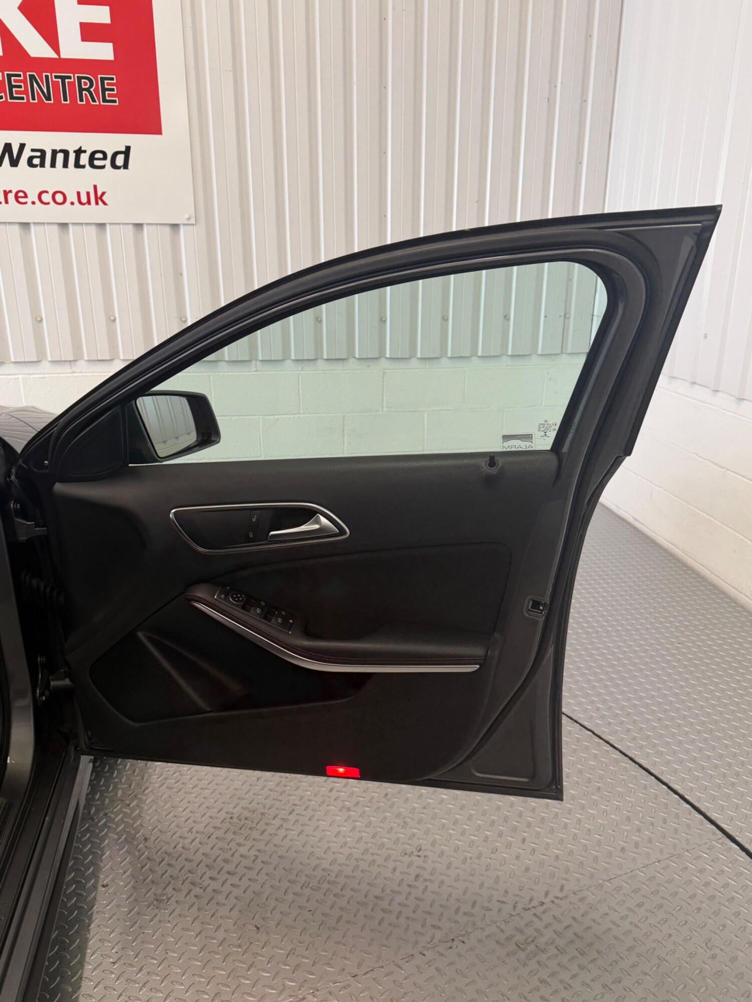 Used Mercedes-Benz A-Class 2017 for sale - 78019712: Photo 16