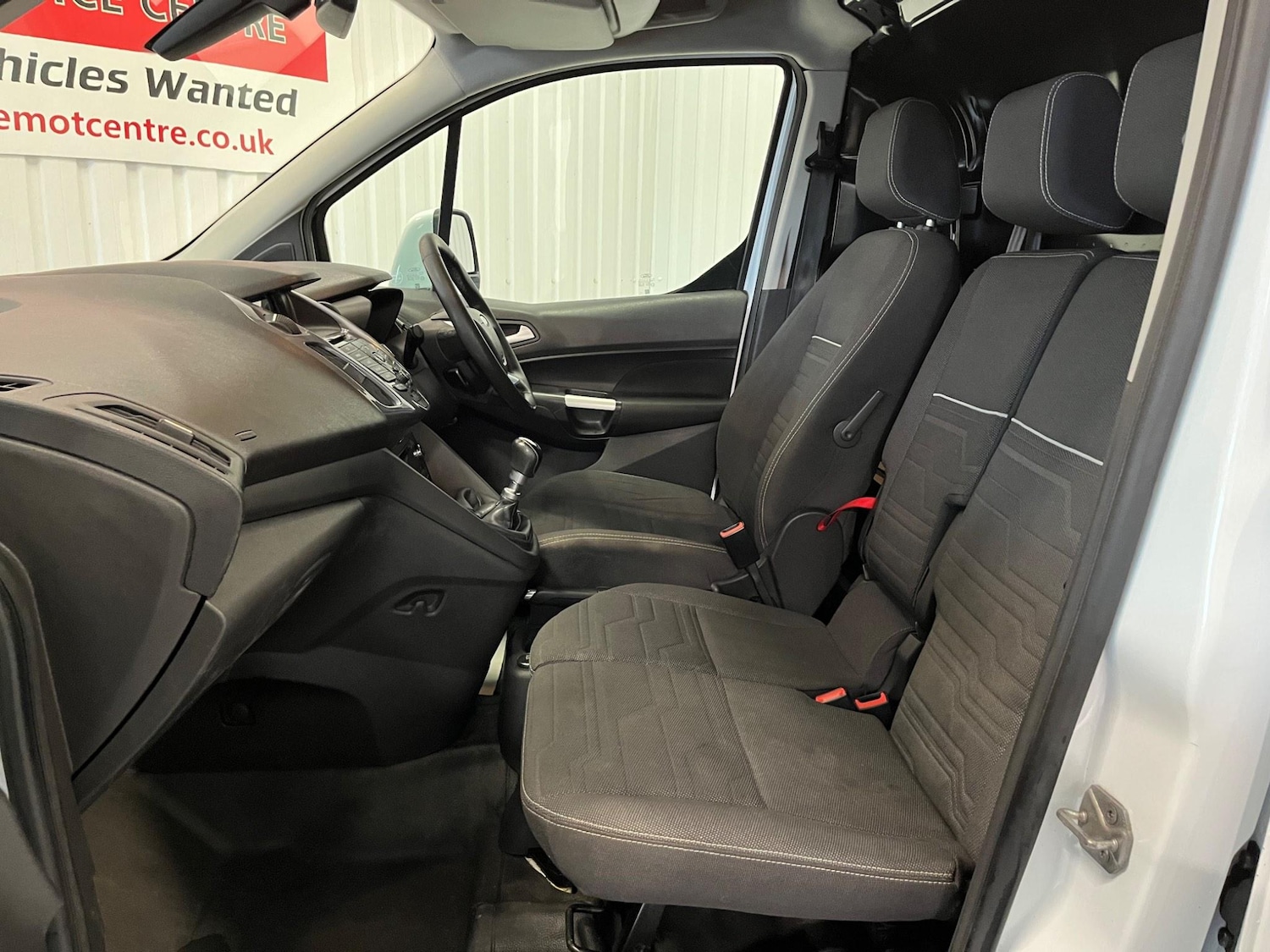 Used Ford Transit Connect 2015 for sale - 76801264: Photo 15