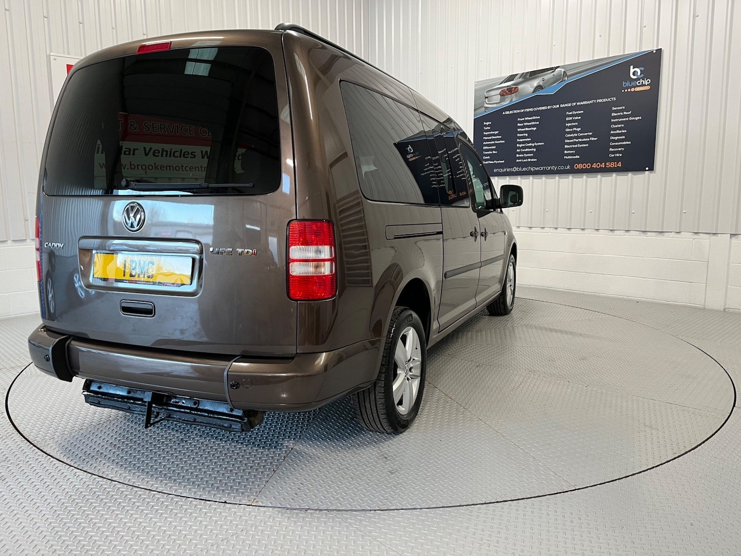 Used Volkswagen Caddy Maxi Life 2013 for sale - 77839304: Photo 4