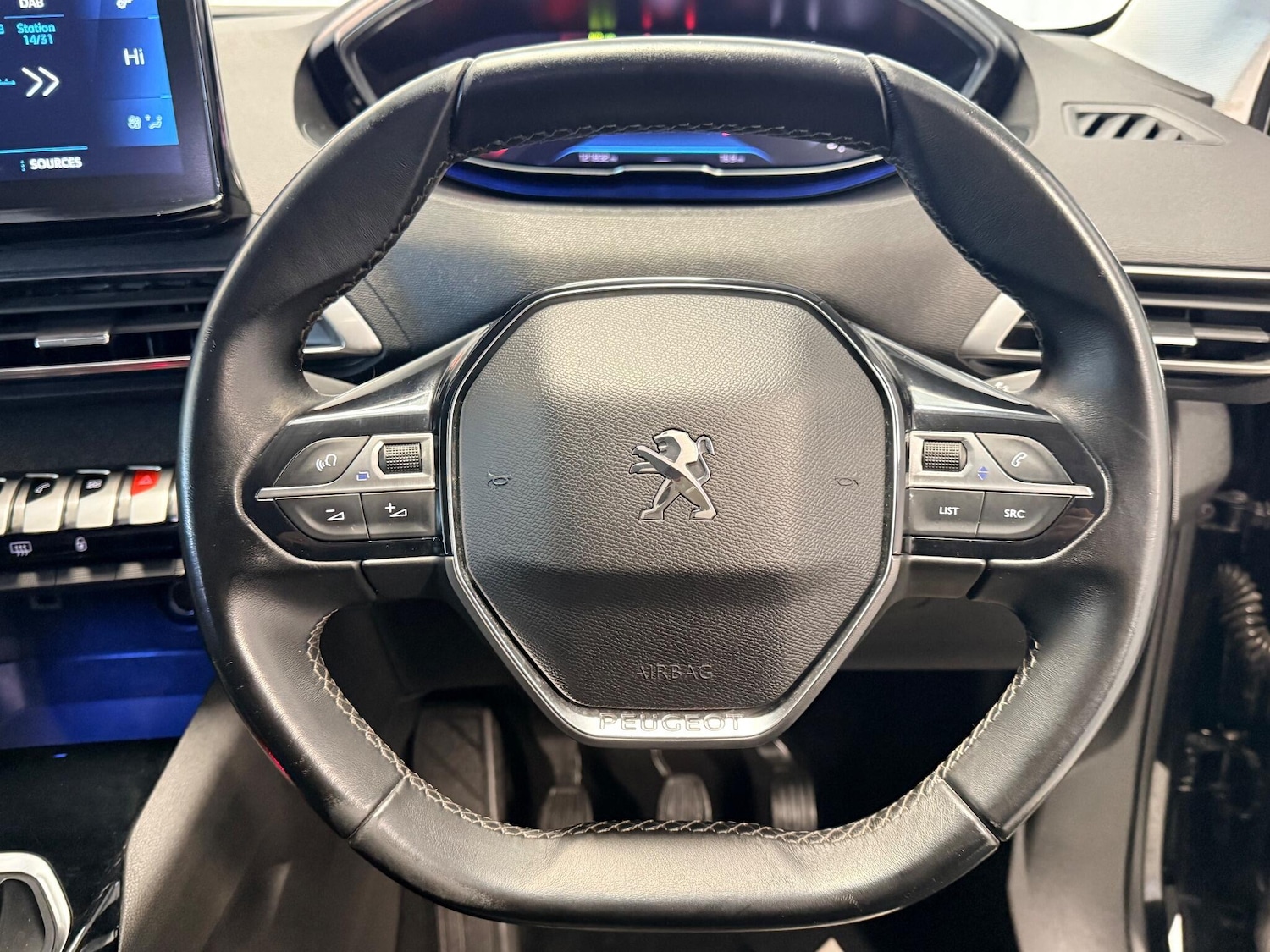 Used Peugeot 5008 2021 for sale - 76952609: Photo 22