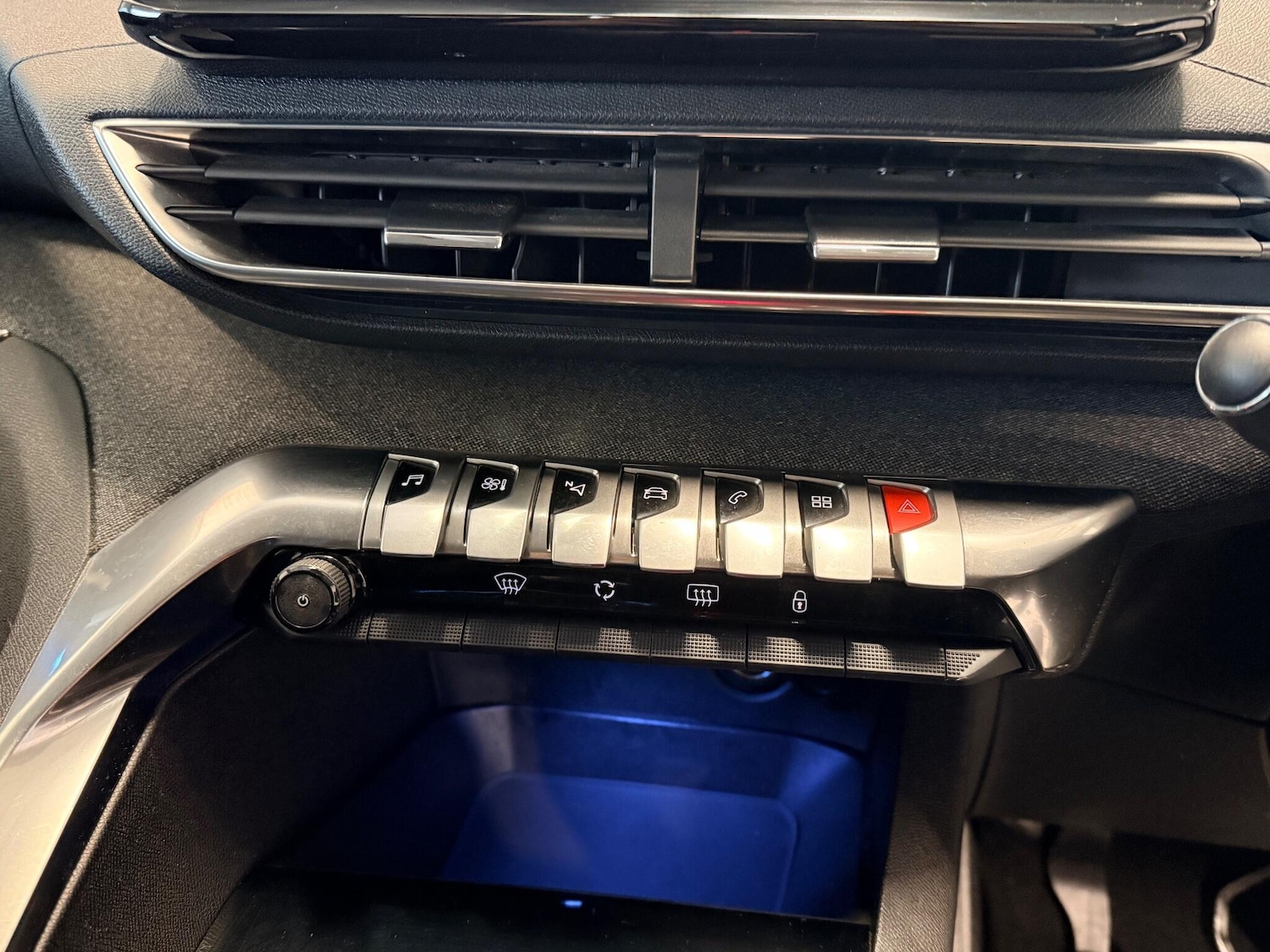 Used Peugeot 5008 2021 for sale - 76952609: Photo 27