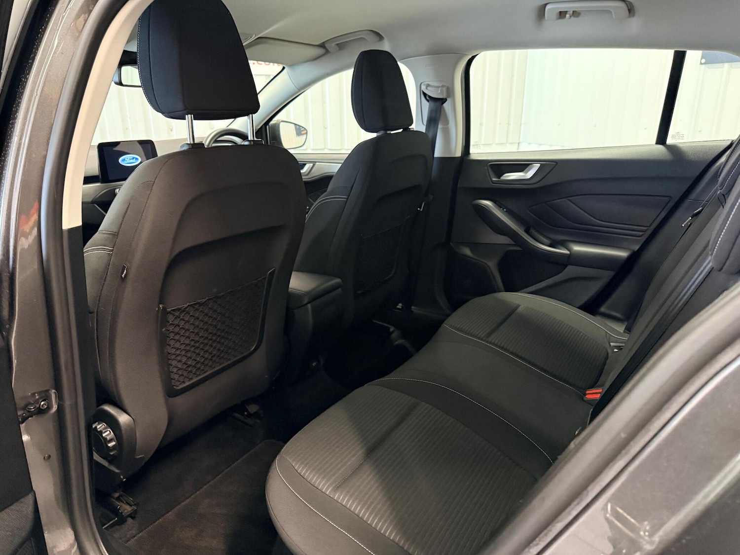 Used Ford Focus 2020 for sale - 76898527: Photo 11