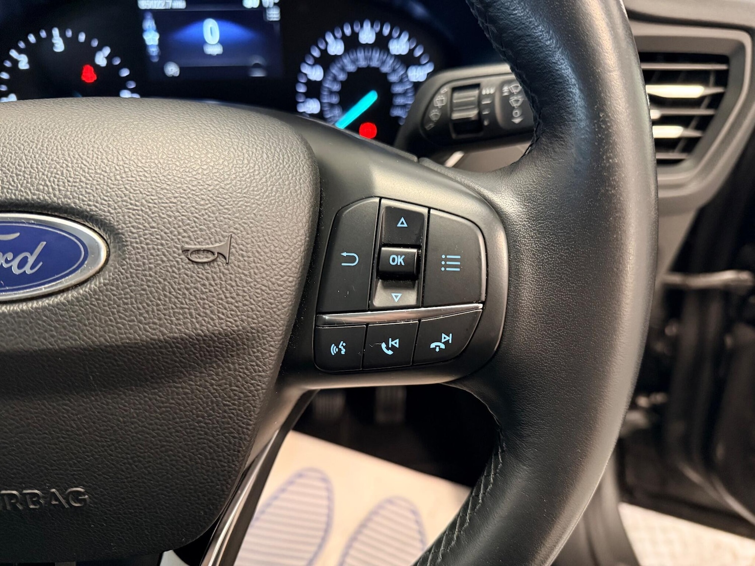 Used Ford Focus 2020 for sale - 76898527: Photo 19