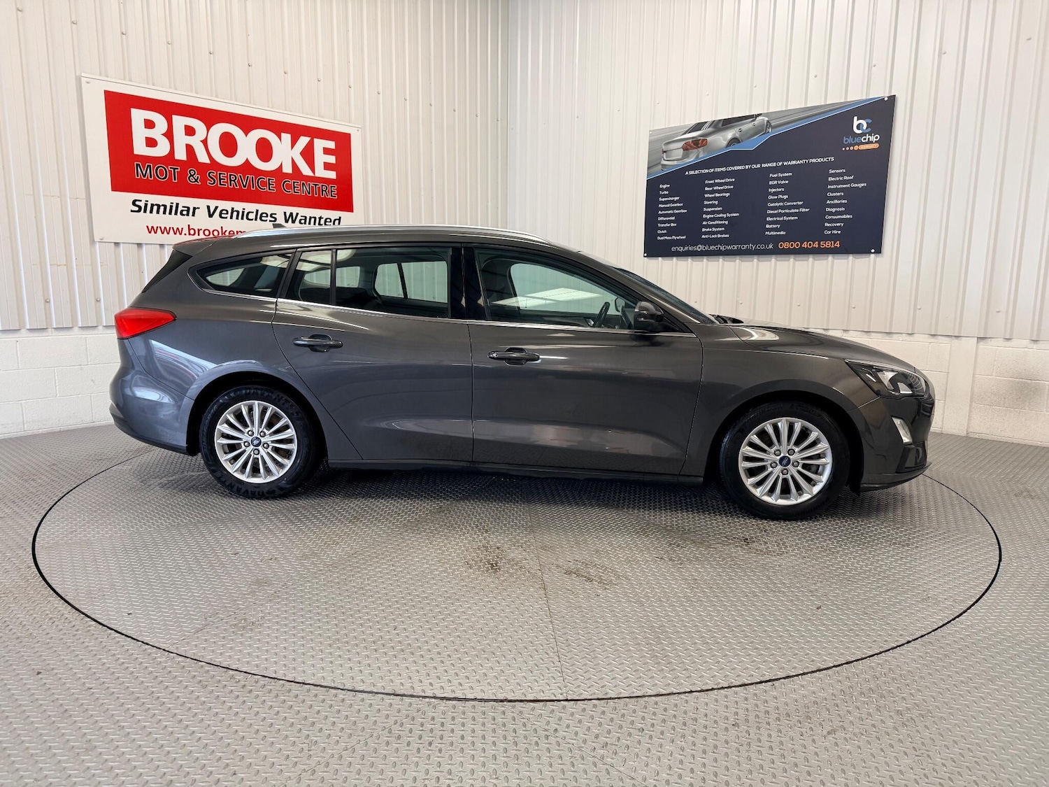 Used Ford Focus 2020 for sale - 76898527: Photo 4