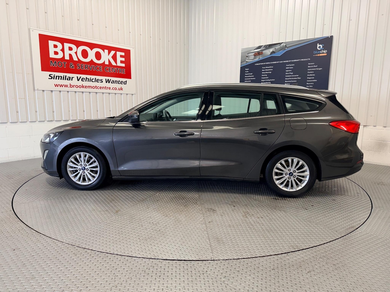 Used Ford Focus 2020 for sale - 76898527: Photo 8