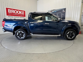 Used Nissan Navara 2021 for sale - 75609625: Photo