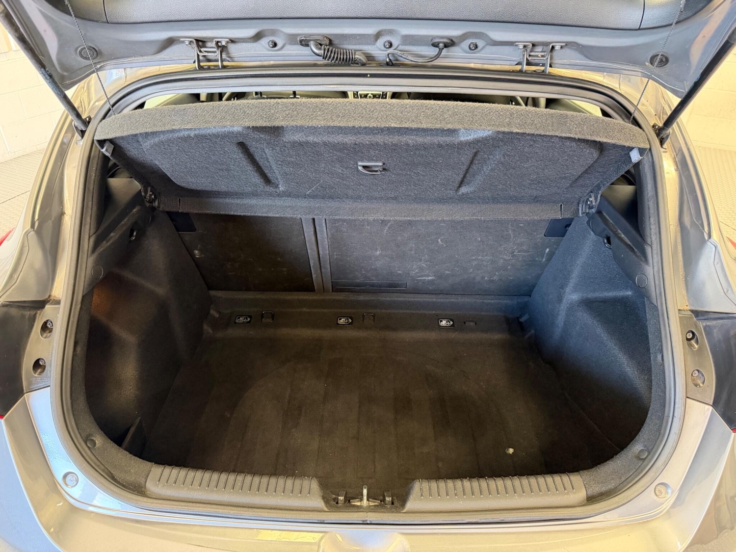 Used Hyundai i30 2015 for sale - 77957297: Photo 11