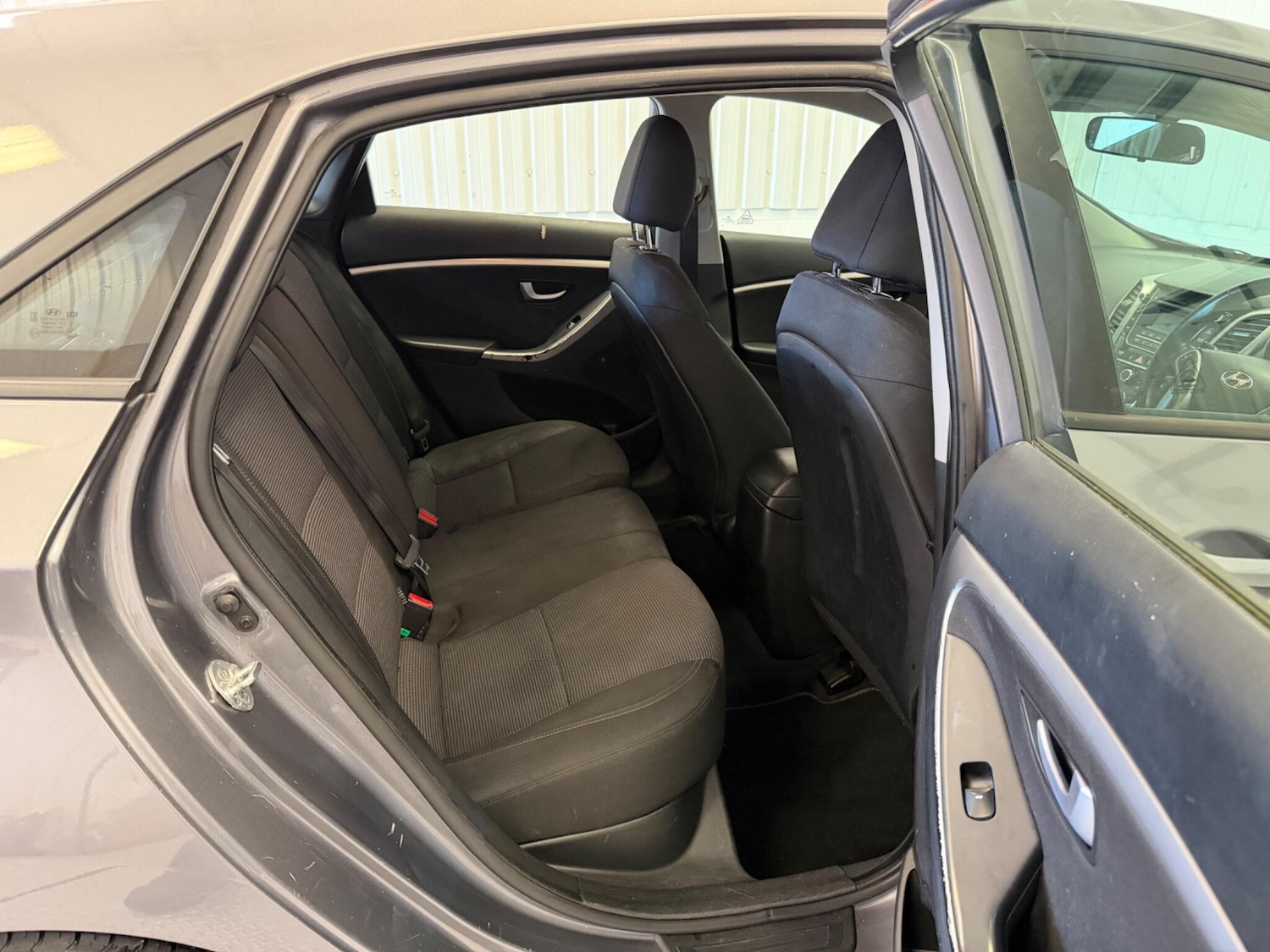 Used Hyundai i30 2015 for sale - 77957297: Photo 12