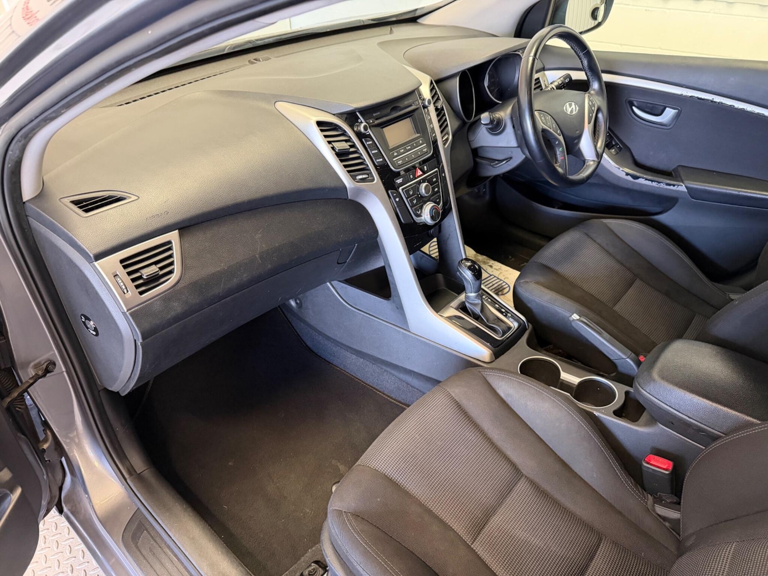 Used Hyundai i30 2015 for sale - 77957297: Photo 15