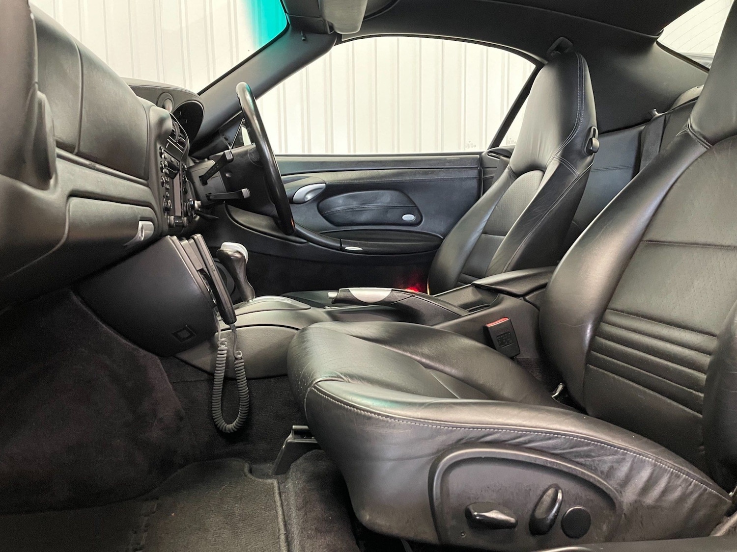 Used Porsche 911 2004 for sale - 77838943: Photo 13