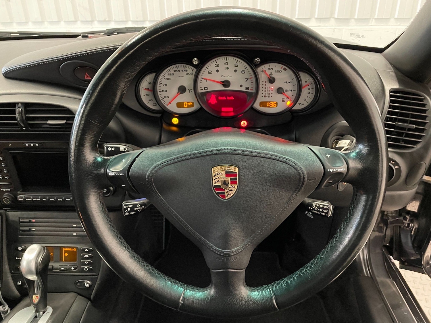 Used Porsche 911 2004 for sale - 77838943: Photo 14