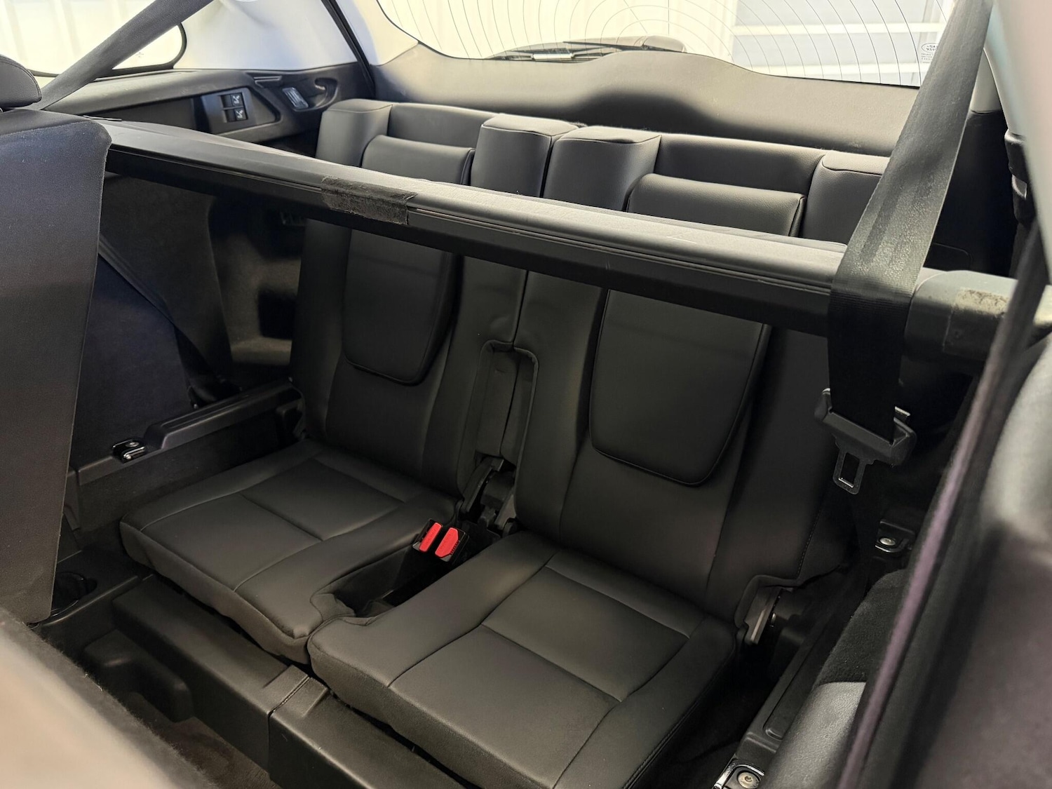 Used Land Rover Discovery Sport 2017 for sale - 76032309: Photo 17