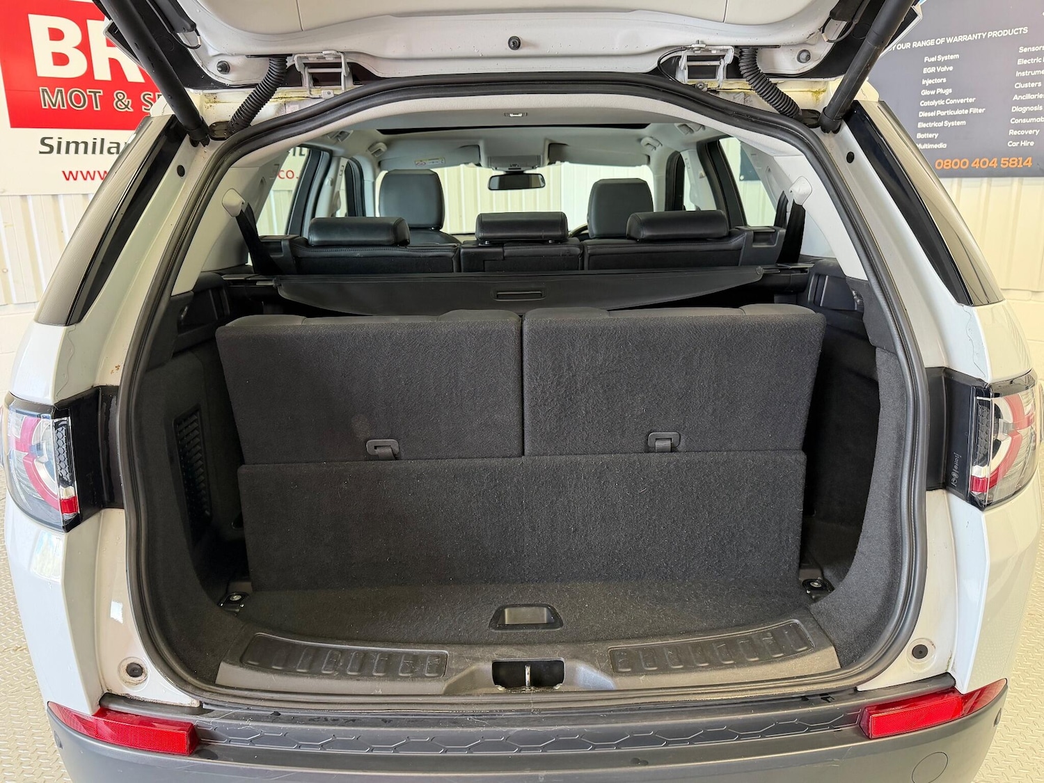 Used Land Rover Discovery Sport 2017 for sale - 76032309: Photo 21