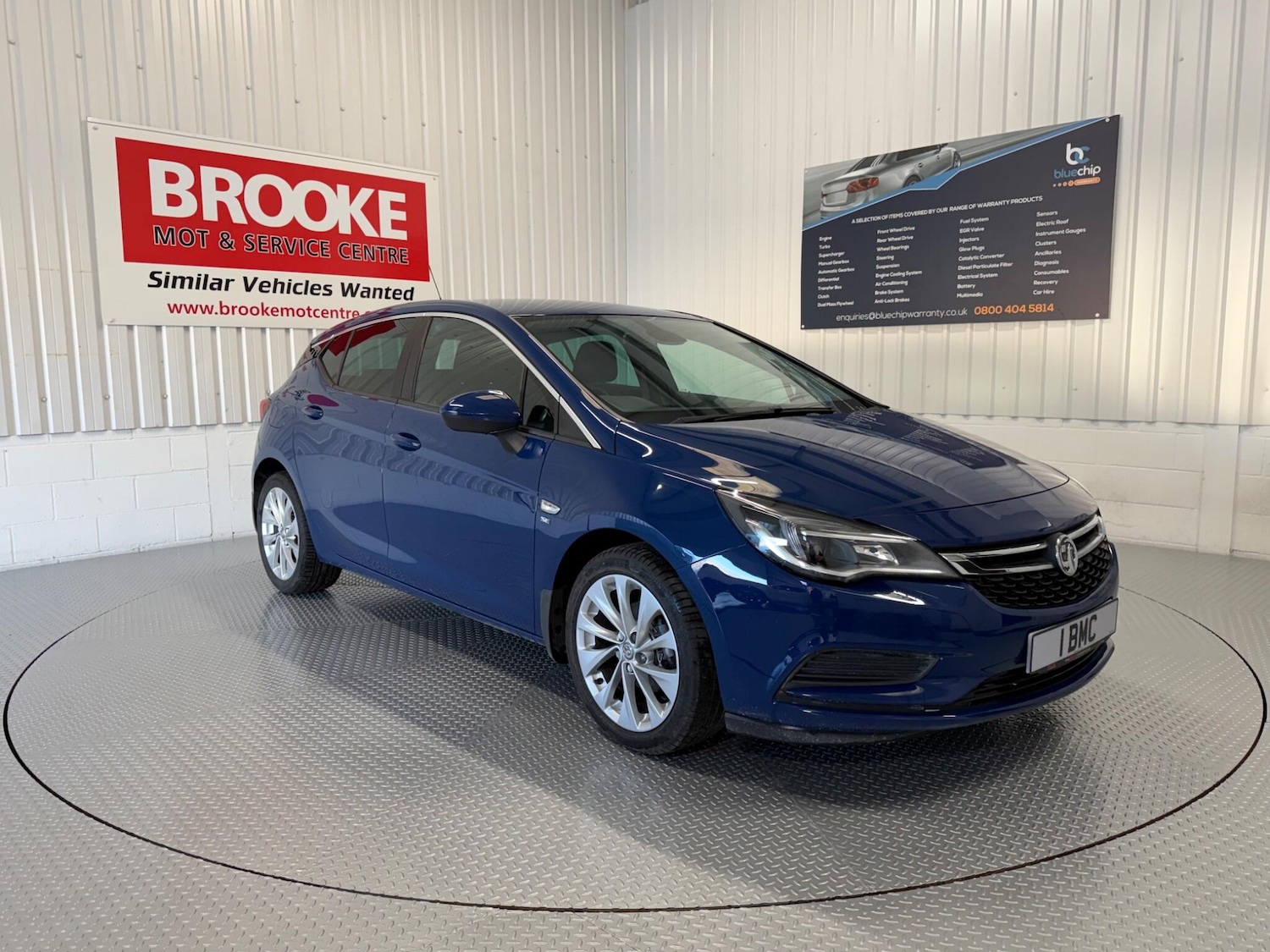 Used Vauxhall Astra 2018 for sale - 77724032: Photo 1