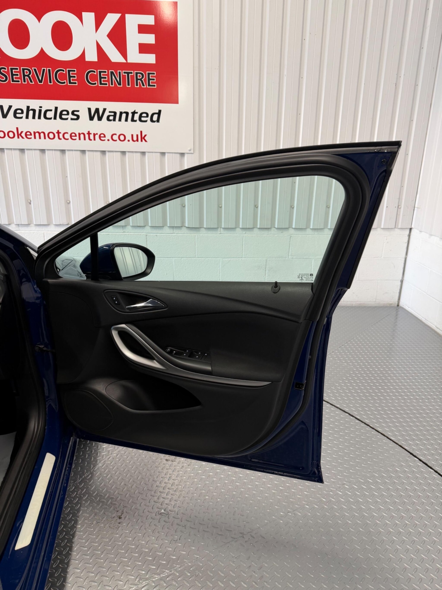 Used Vauxhall Astra 2018 for sale - 77724032: Photo 16